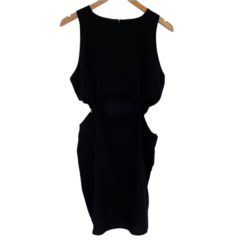 NWOT Kourt Cut Out Mini Dress Sleeveless Lined Women Large Black Night Out‎